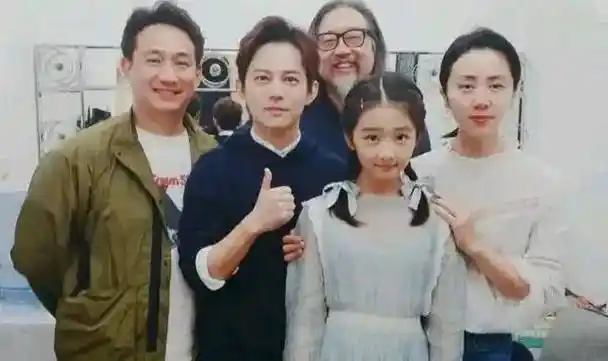 将拍《人鱼》,和王一博搭档,网友:命真好_黄多多_演技_头发