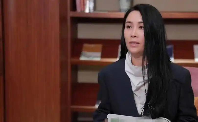 那英首次回应冠军内定传闻,回归《好声音》,是因为她休息好了_中国