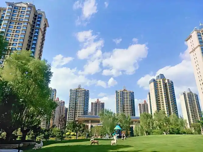 恒大山水城低价出售精装修南北通透3居室97平44万新房