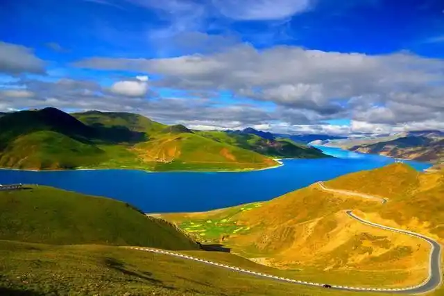 中国最美景观大道沿途就能欣赏到雪山森林草原简直不要太美