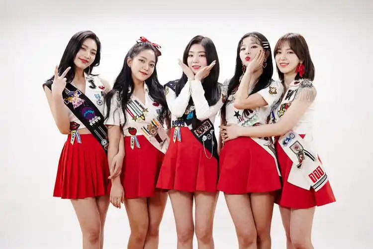 redvelvet团体照ins演唱会壁纸