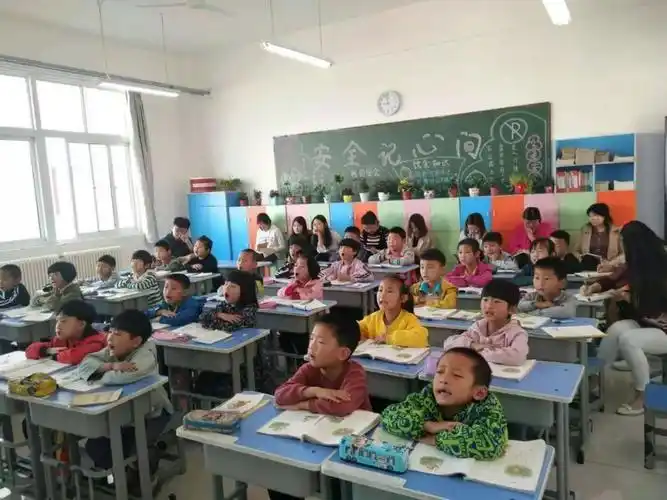 国庆节,文华双语学校致家长的一封信_孩子