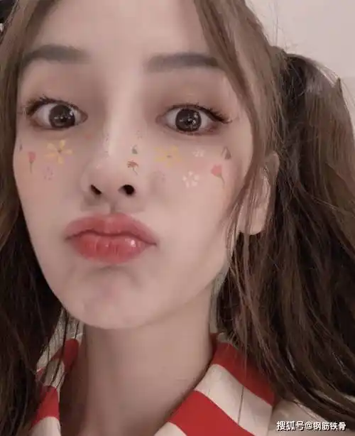 angelababy嘟嘴照太惊艳这颜值绝了