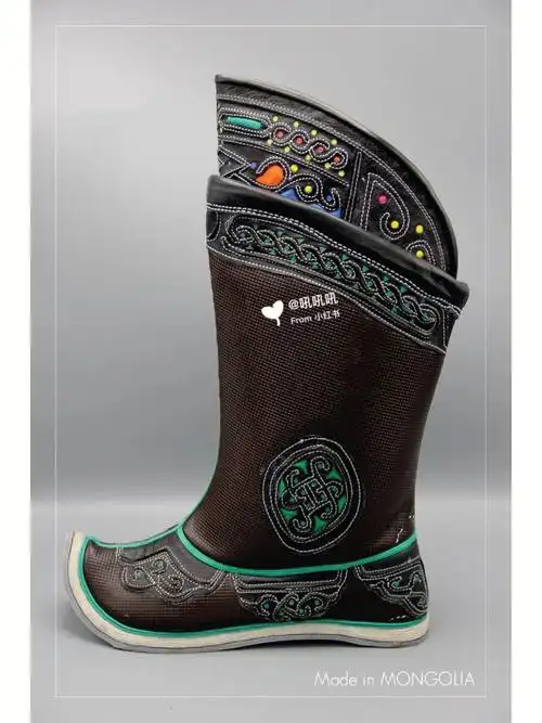 蒙古靴子yyds