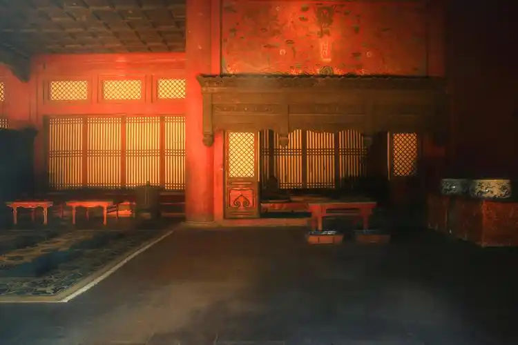 从南到北逐一欣赏故宫中轴线上金碧辉煌的建筑