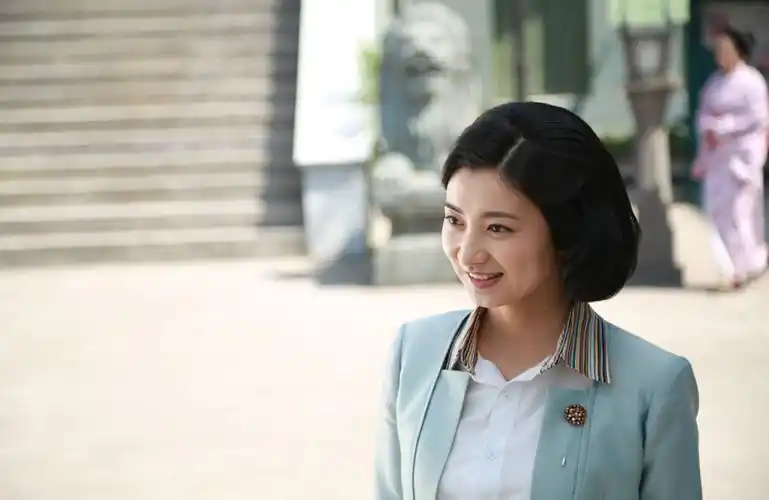 曾经捧红了大批的新生派演员,其中沈眉庄的扮演者斓曦也是因为这个