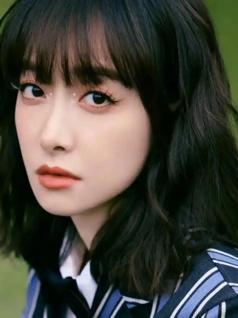 宋茜工作室辟谣与欧豪隐婚 网络上流传宋茜和欧豪已秘密结婚的消息,但