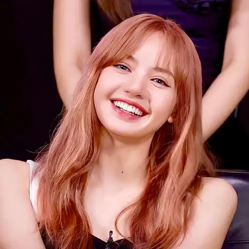 lisa blackpink:韩爱豆 - 最热门的kpop偶像社区