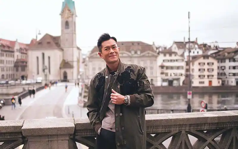 佟丽娅古天乐苏黎世街拍图片桌面壁纸