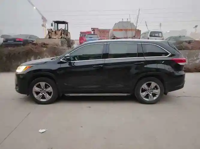 丰田 汉兰达  2021款 2.0t 四驱豪华版 7座图片