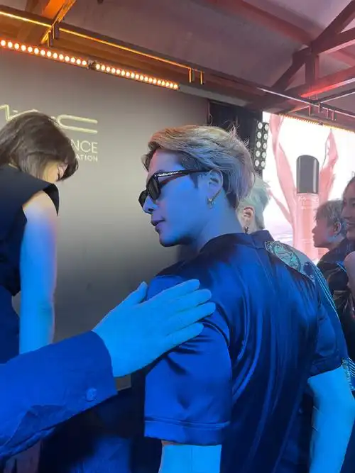 王嘉尔##刘逸云amber##孟佳##李金铭