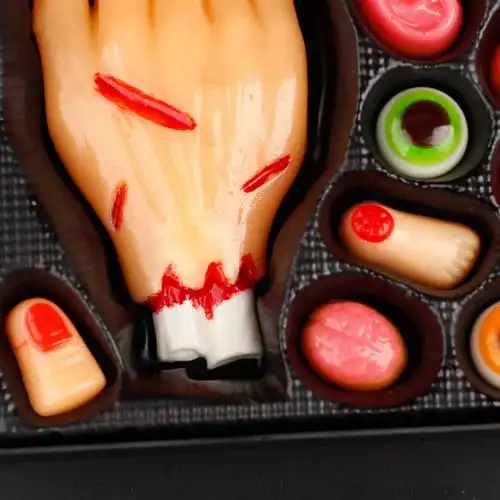 创意恶搞怪搞笑断手指眼睛嘴唇水果软糖整蛊人吓人送礼物糖果零食