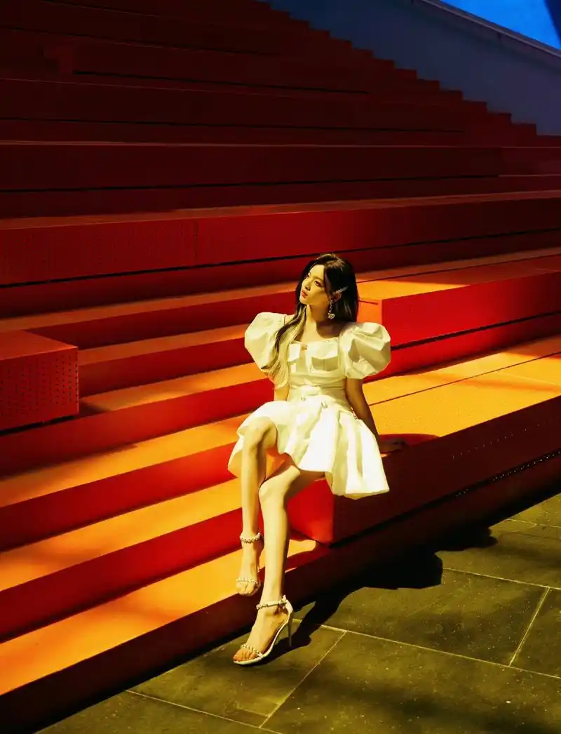 杨超越  高跟凉鞋  大长腿