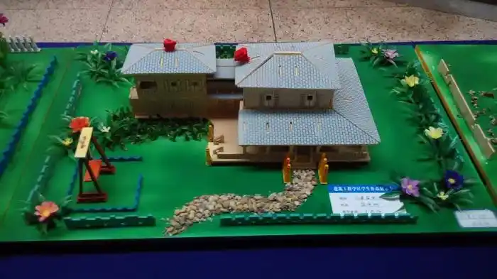 创新设计显本领 精心制作展技能——建筑工程学区学生建筑模型作品展