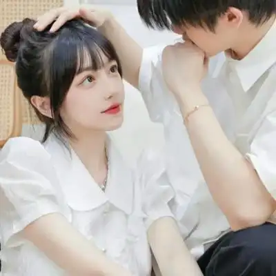 情头 情侣 双人真人一人一半