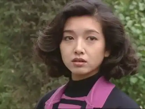 江姗15张精美的照片