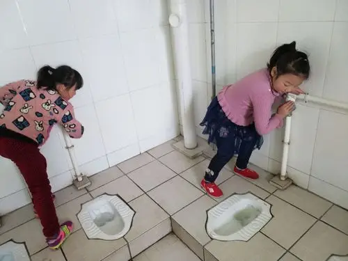 龙海幼儿园大一班常规儿歌