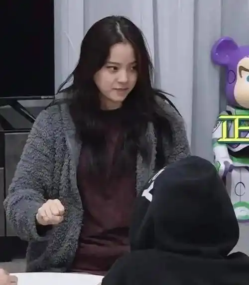 睡衣_陈伟霆_衣服