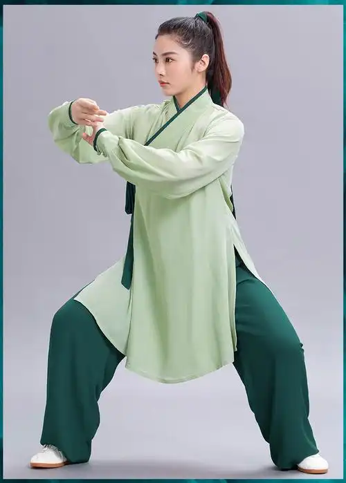 言一太极中国风汉服夏季太极服新款飘逸表演比赛练功服气功男女浅绿色