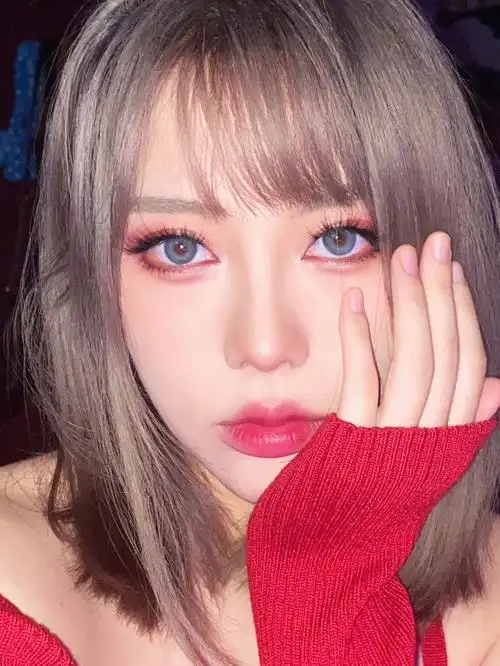 开熏眼妆不用浓也会很好看#妆容分享  #眼妆分享  #今日妆容  #眼妆