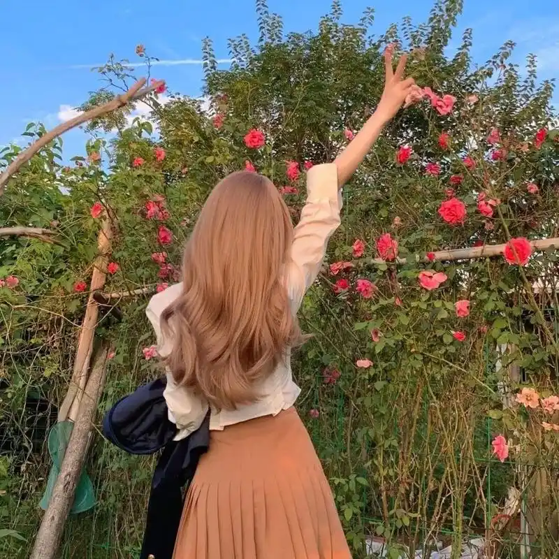 百看不厌的背影女生头像