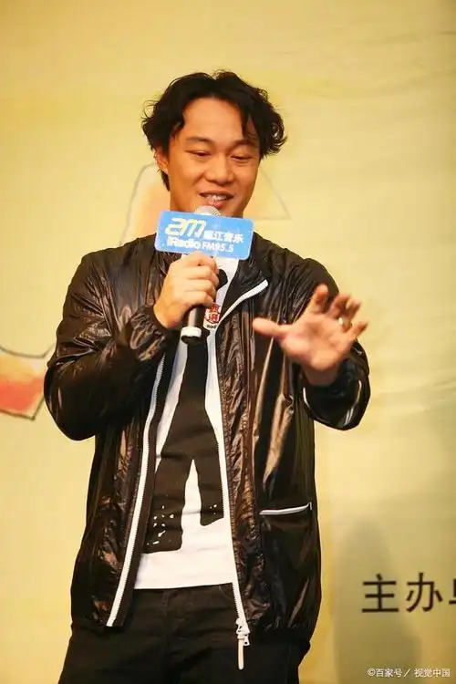 绅士之声:重新认识华语歌手陈奕迅