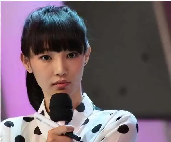 拒绝张艺谋的女主嫁丑男成为京圈太子妃她可一点也不简单