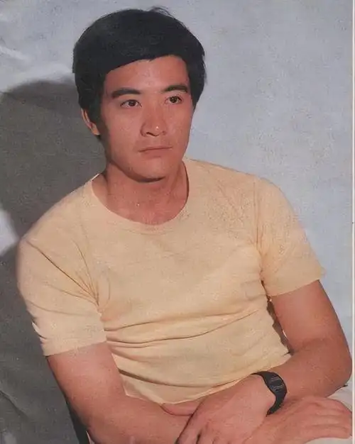 回顾著名演员周里京28年不敢忘记亡妻余生只想呵护女儿和后妻