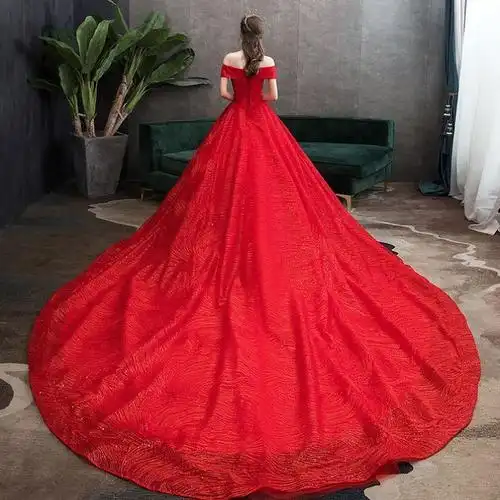 婚纱礼服长拖尾红色