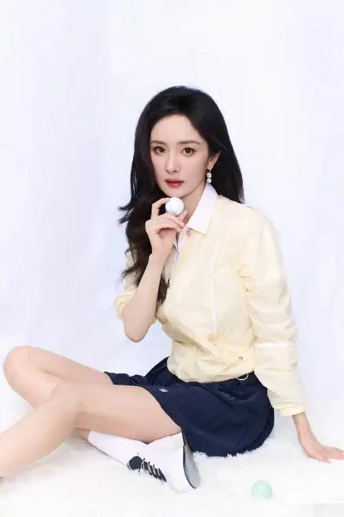 杨幂:波折成长路,平常心追梦,幸福由己创