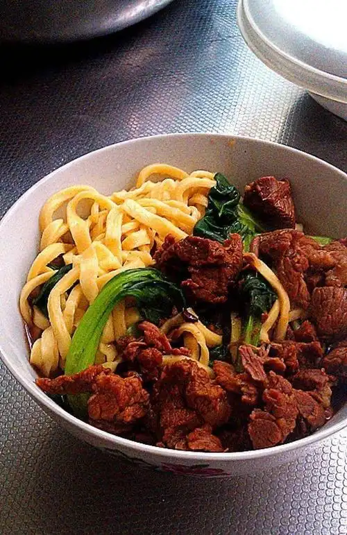 舌尖上的美食广东竹升面让你感受冬日里最大的满足