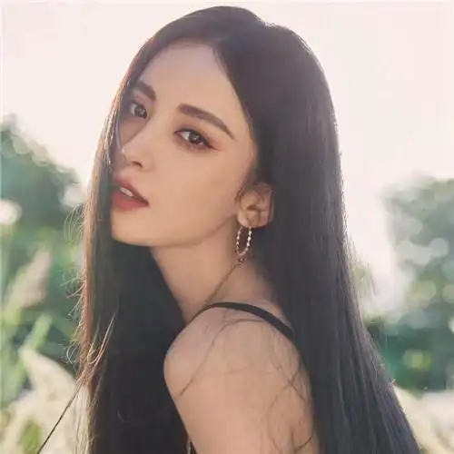 女明星古力娜扎唯美头像图片合集_明星头像_头像屋