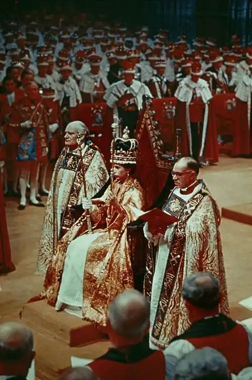 重磅新书抢先订时代女王伊丽莎白二世关于英国女王的最新传记来了