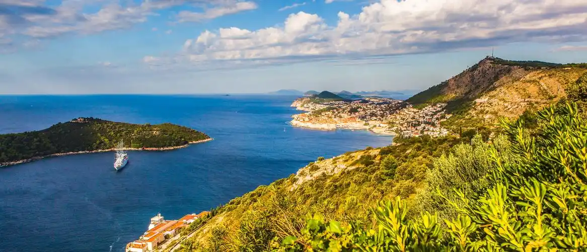 克罗地亚杜布罗夫尼克(dubrovnik),小岛帆船_风景_poco摄影