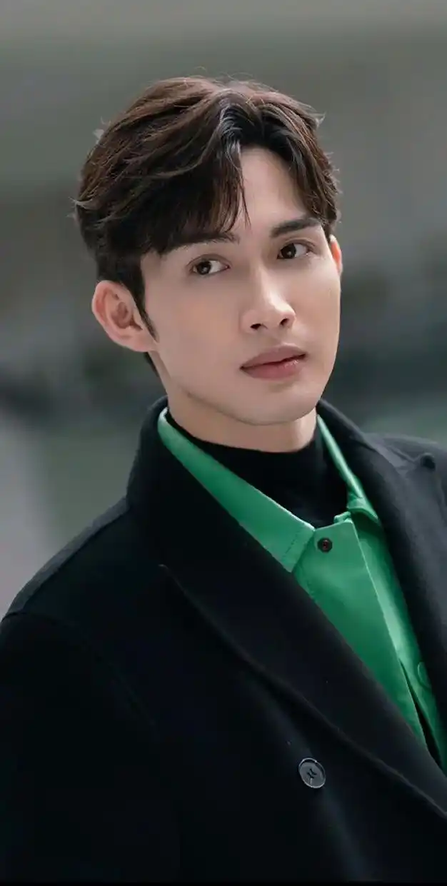 100张的木木三.#张彬彬 #张彬彬眼神戏好宠溺 #三分野  - 抖音