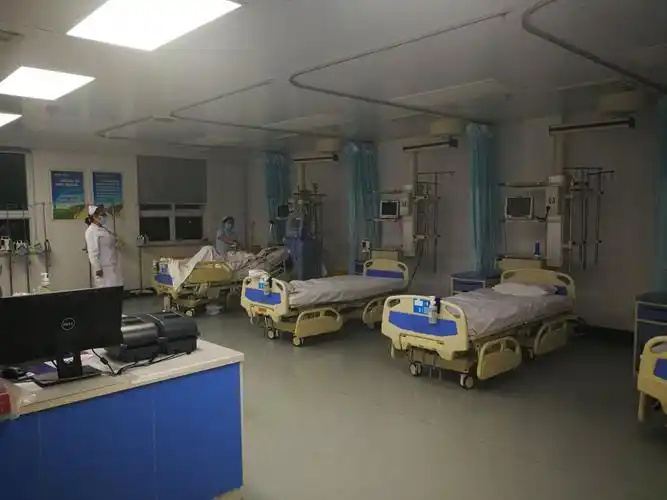 【襄垣县人民医院】带班领导副院长王习斌带领值班人