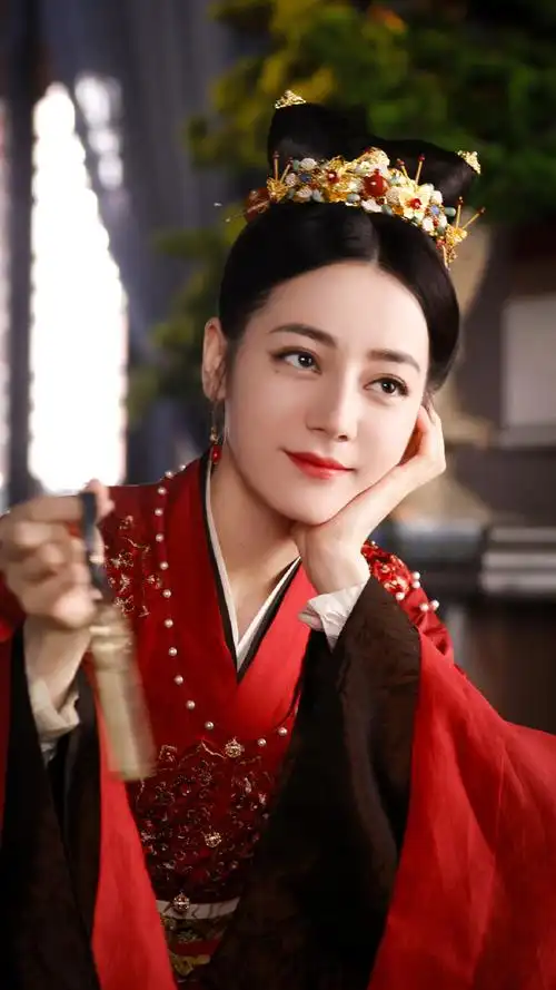 任安乐红衣vs迪丽热巴红衣##迪丽热巴红衣古装vs现代装