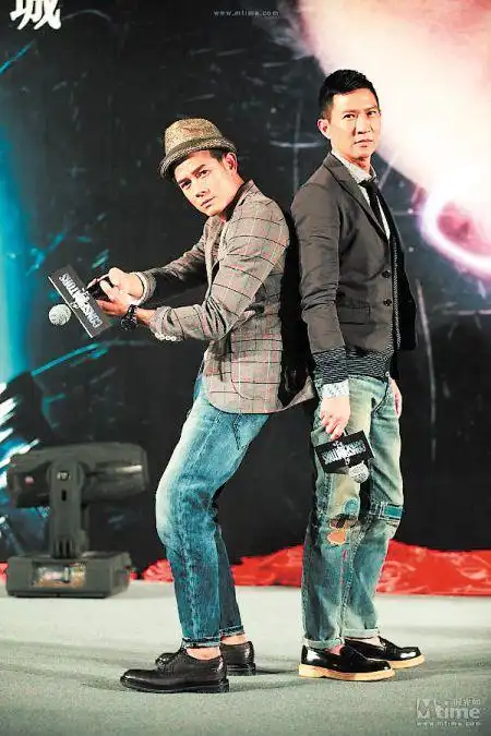 郭富城,张家辉在《同谋》宣传现场.资料图片