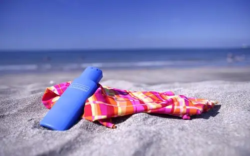 淡蓝色桌面壁纸_爱恋已久的淡蓝色