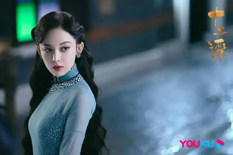 有一种韵味美叫做古力娜扎穿旗袍