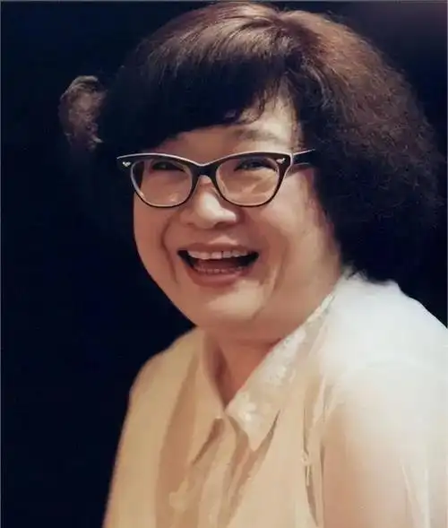 这一次,69岁的赵雅芝,彻底揭开了娱乐圈的"乱象"!