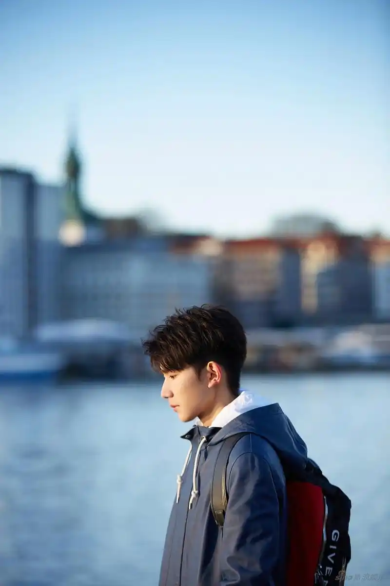 王源慢游挪威海量花絮帅气少年肆意唯美雪景