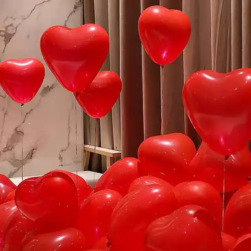 网红跨年气球放飞心愿爱心气球爆款氦气心形庆典新年气球儿童摆摊