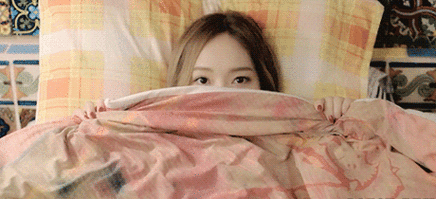 美女gif蒙头gif可爱gif睡觉gif