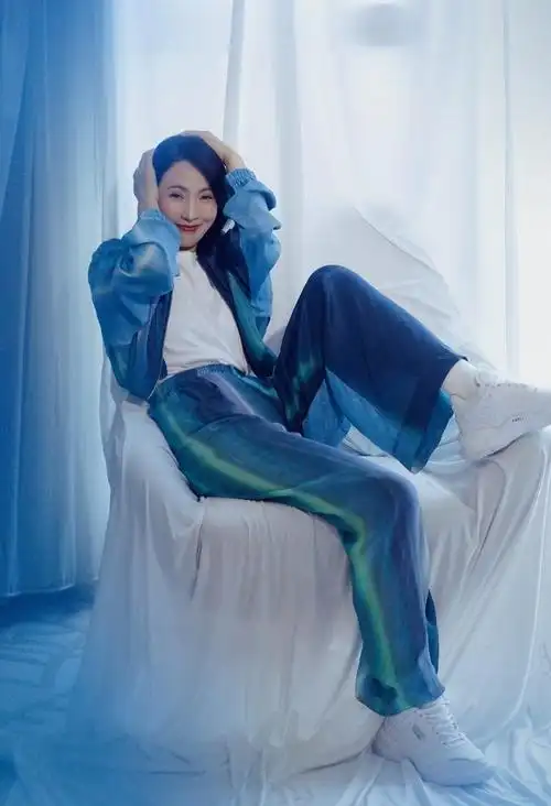 魅力女演员陶虹:甜蜜微笑赢得观众心