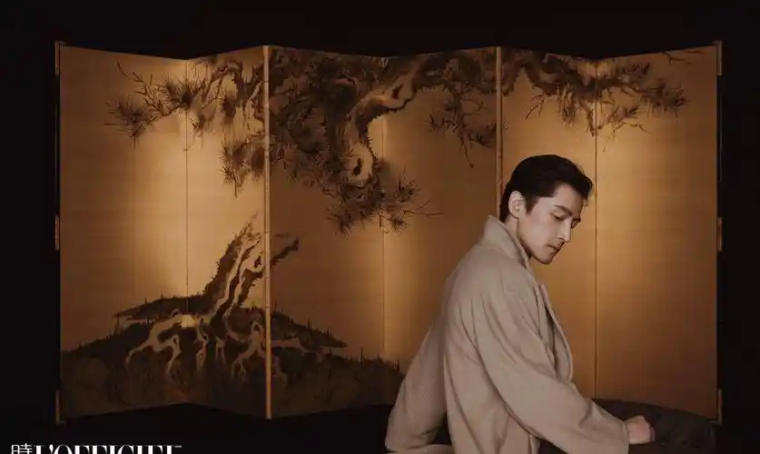 胡歌水墨国风写真,骨子里自带儒雅的男人,气质拿捏死死的_风格_时尚