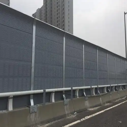 高架桥金属透明挡隔音屏吸声屏障小区道路隔音墙降噪消音屏障