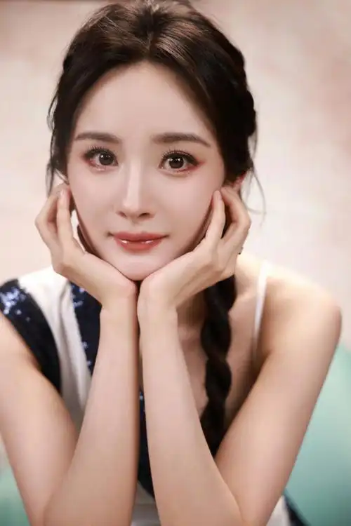 杨幂#幂的工作日记