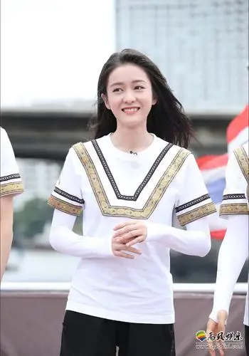 综艺节目《高能少年团》:演员张雪迎作为嘉宾惊喜现身!变身"胖胖迎"