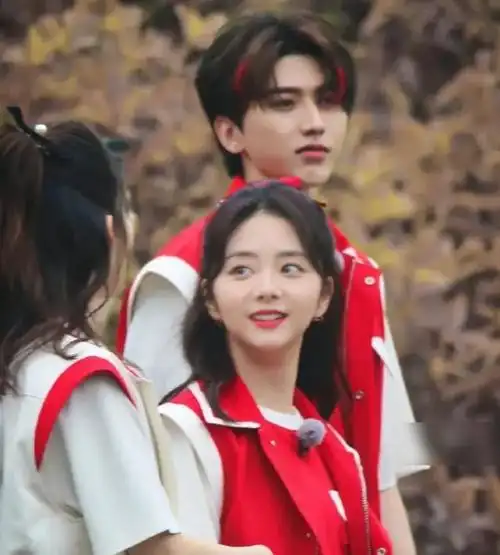 《向往5》快收官了,谭松韵终于"出现",出场方式太令人意外